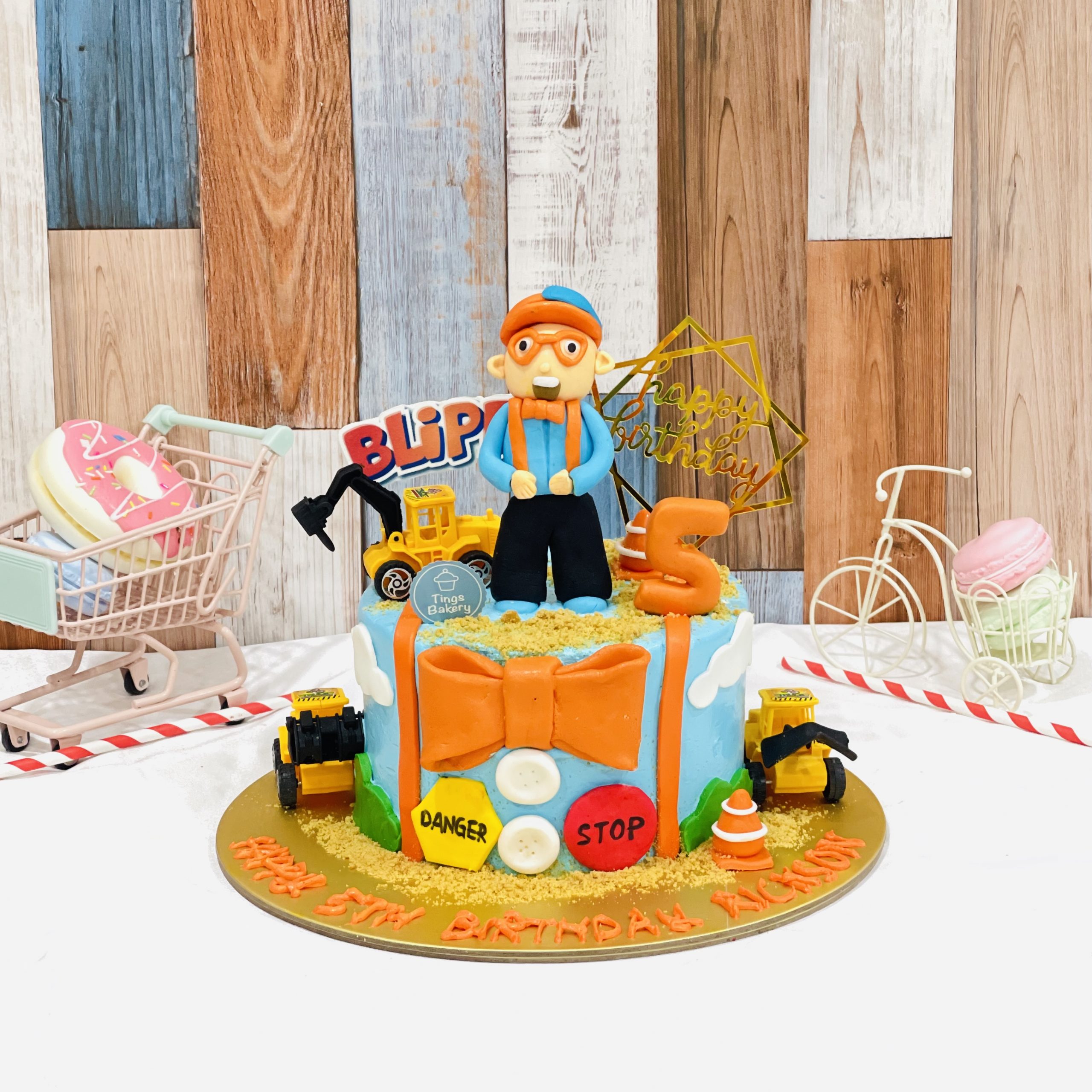 Blippi Excavator Cake