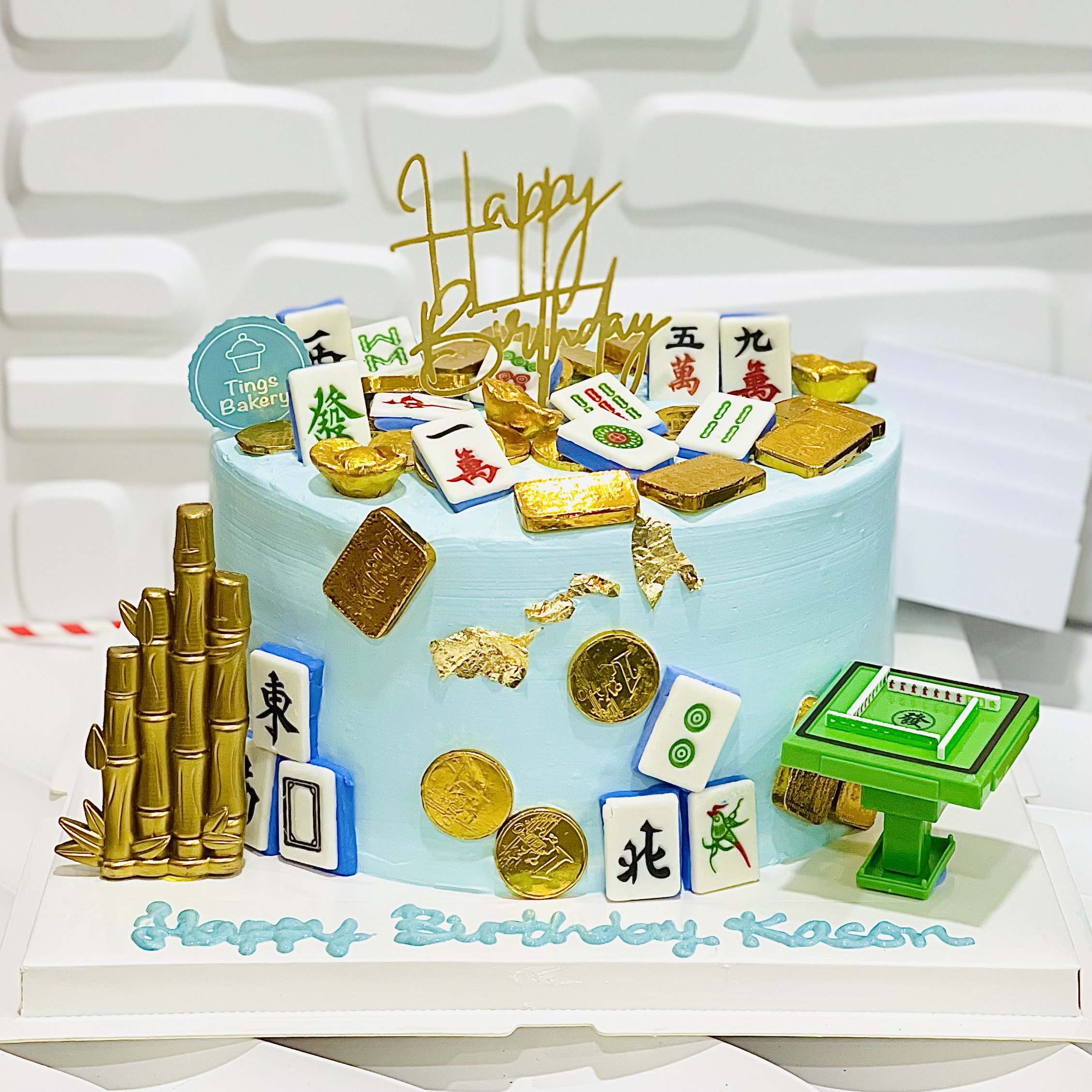 Blue Money Pulling Cake With Mahjong Tiles