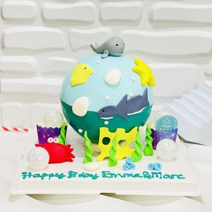 Under The Sea Pinata Knock Knock / Bombshell Cake
