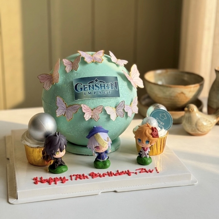 Genshin Impact Pinata Knock Knock / Bombshell Cake