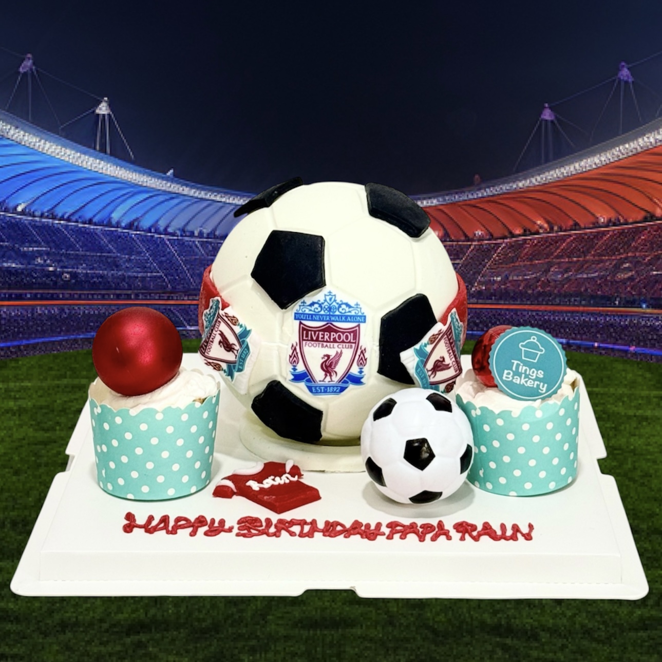Liverpool Football Pinata Knock Knock / Bombshell Cake