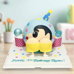 Crayon Shin Chan Pinata Knock Knock / Bombshell Cake