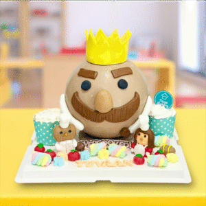 Overcooked Onion King Pinata Knock Knock / Bombshell Cake