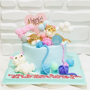 Cat Theme Cake