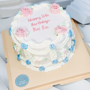 Vintage / Retro Theme Cake