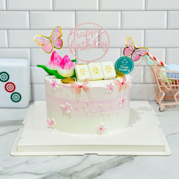 How Money Pulling Cakes Add Surprise & Fun To Parties