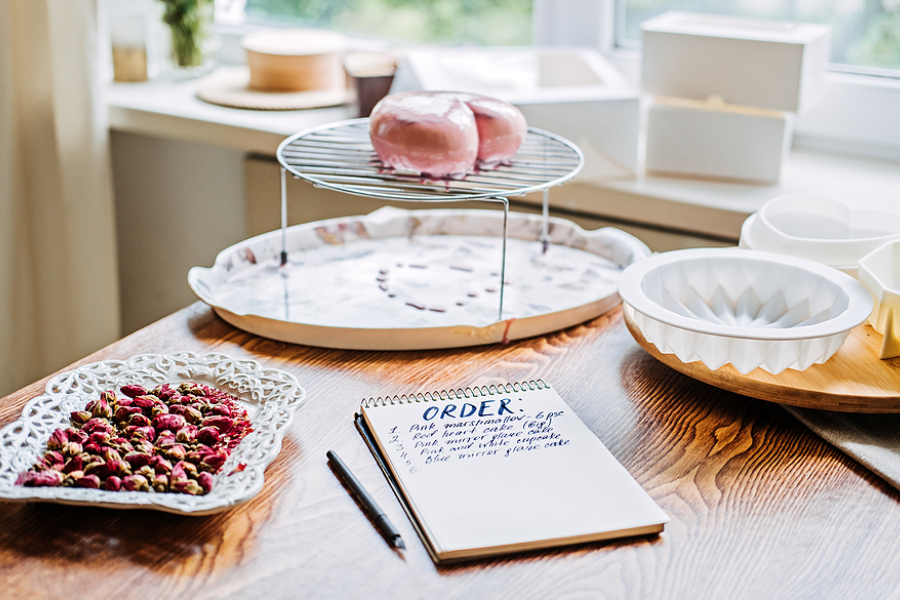 Ordering A Custom Cake Made Simple: Key Things To Know