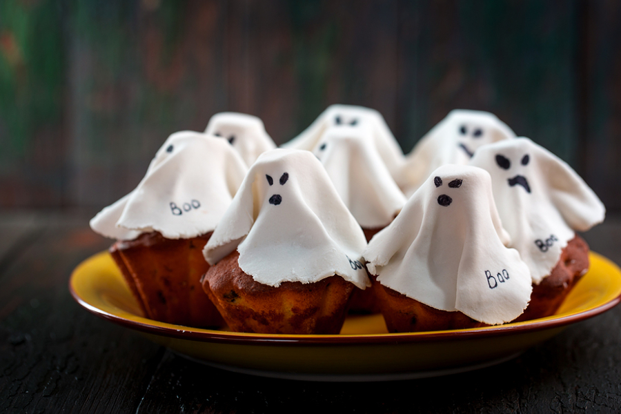 No-Fuss Halloween Cake Ideas For Spooktacular Parties