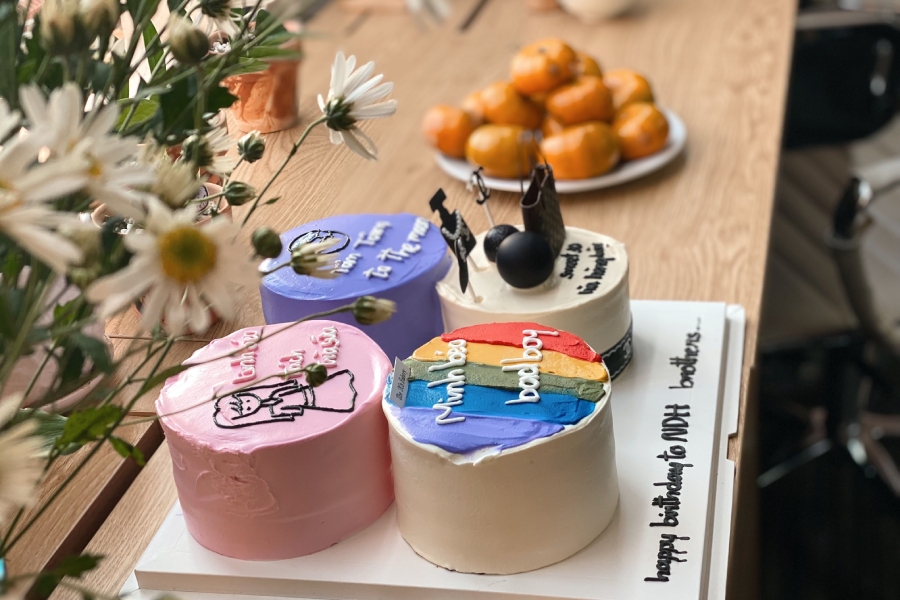 A Singaporean Office Manager’s Checklist For Corporate Treats