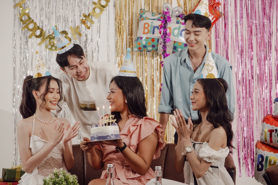 Beyond Pastel: Unique 21st Birthday Cakes For Guys And Girls