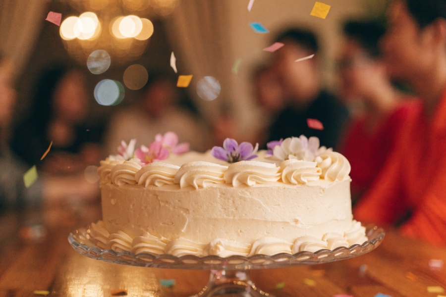 Bomb Cake Explained: How The Big Reveal Actually Works